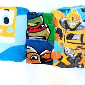 Bundle of kid towels